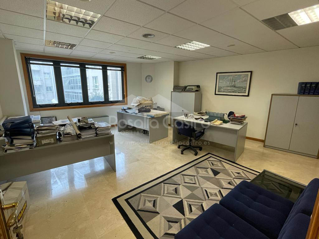 OFICINA EN VENTA EN EL CENTRO DE VIGO. Compra oficinas, Centro Urbano, Pontevedra